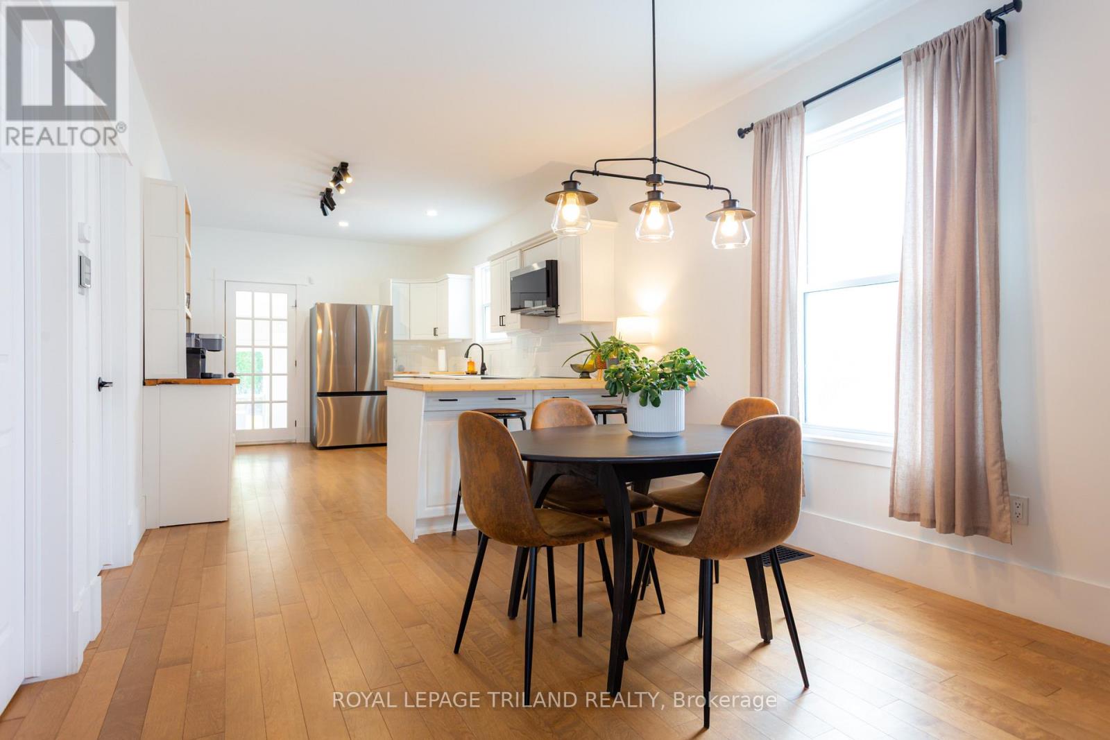 21 MAPLE STREET Property Photo