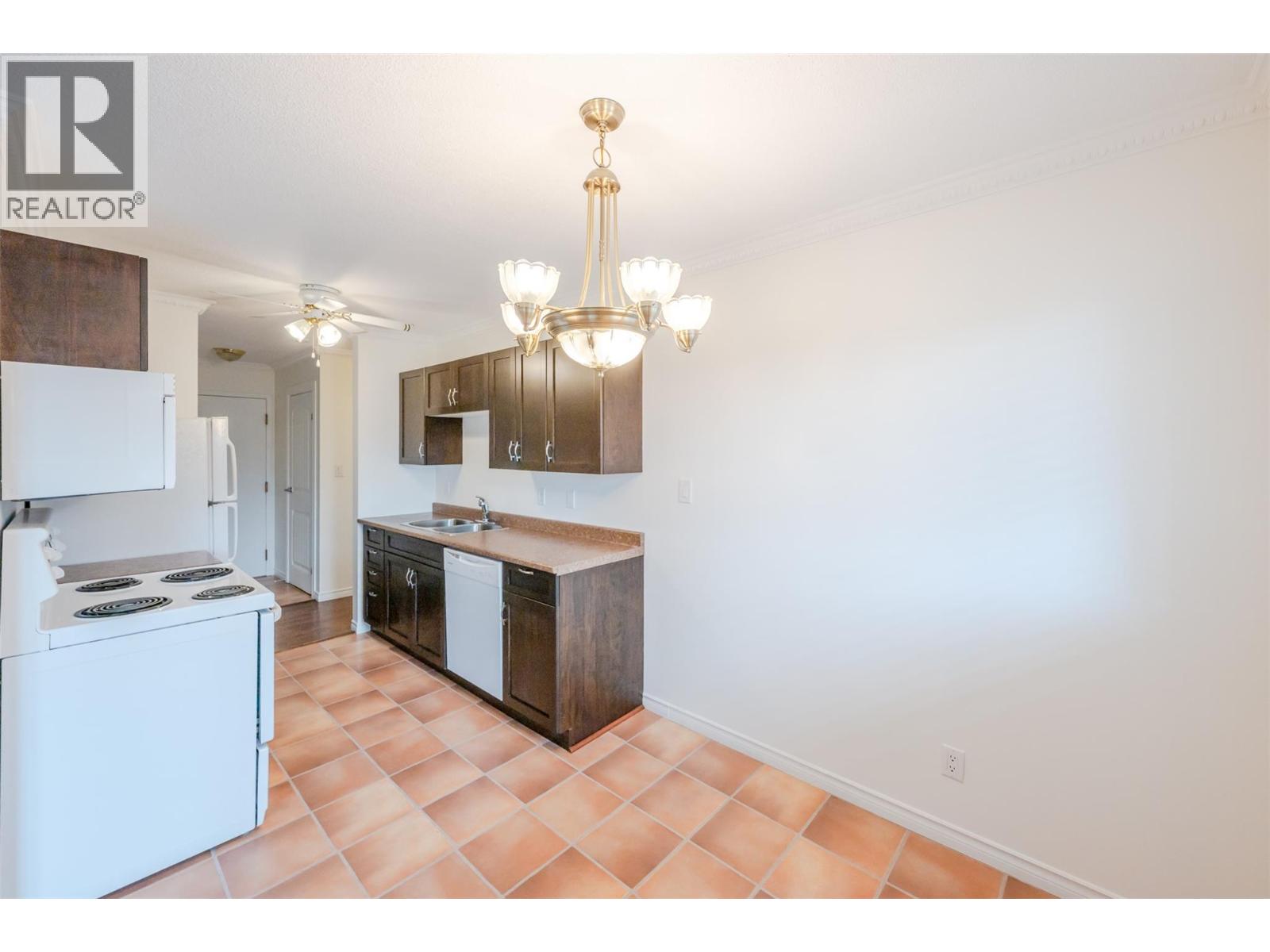 110 Skaha Place Unit# 401, Penticton