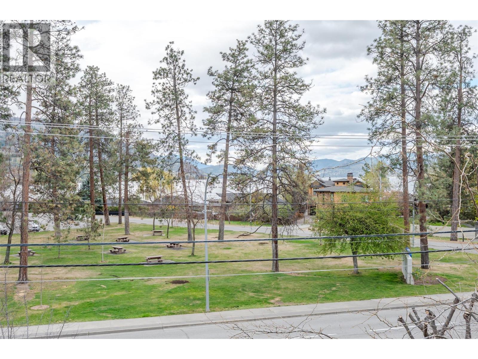 110 Skaha Place Unit# 401, Penticton