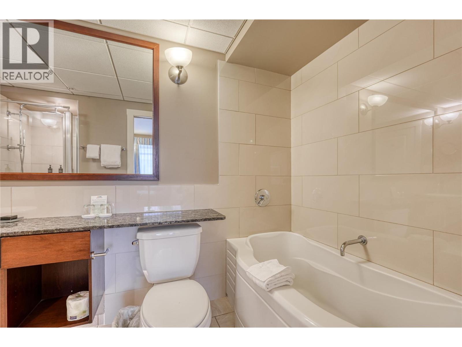 #222 13011 Lakeshore Drive S - 11