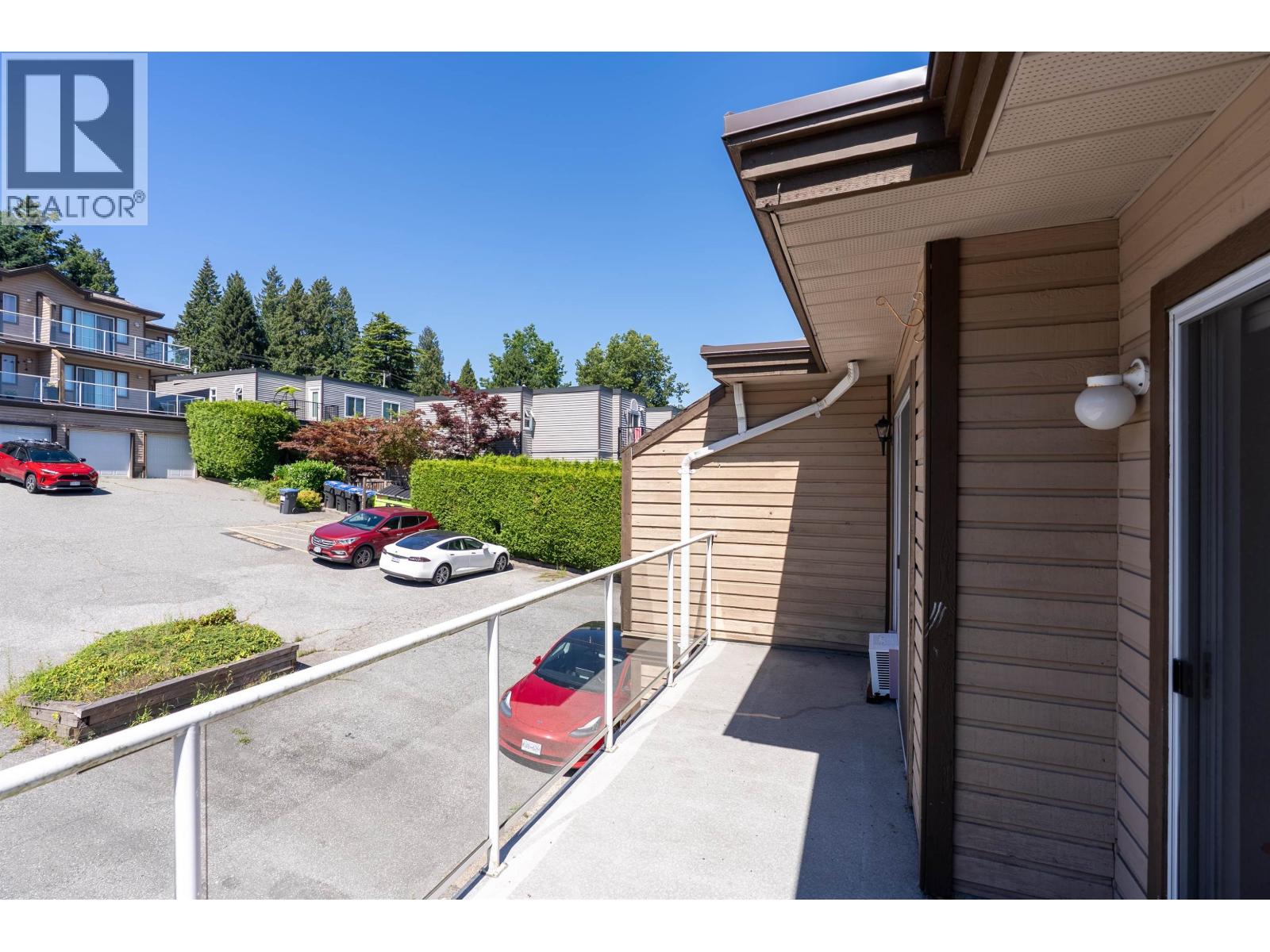 12 1872 HARBOUR STREET, Port Coquitlam