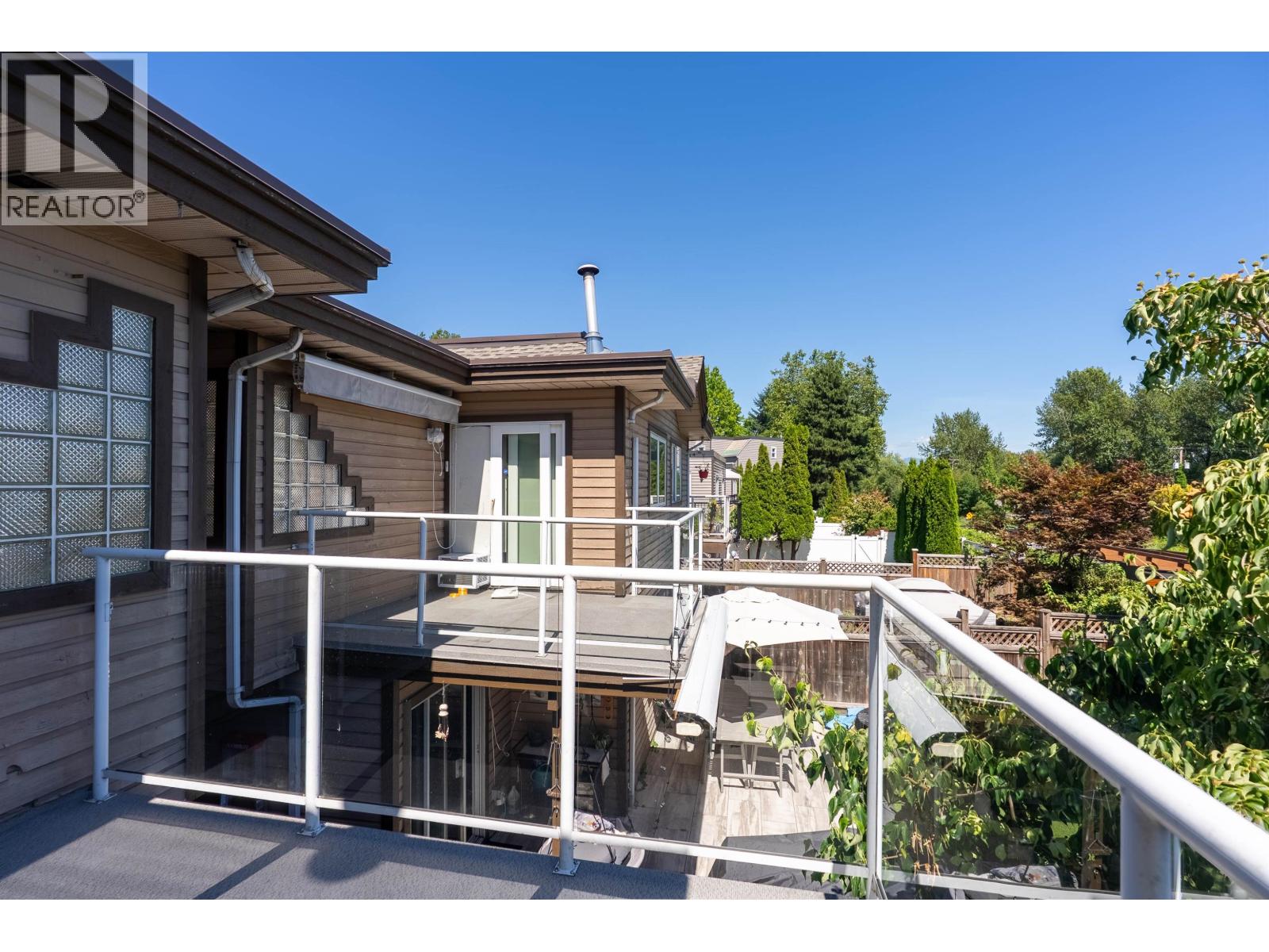 12 1872 HARBOUR STREET, Port Coquitlam