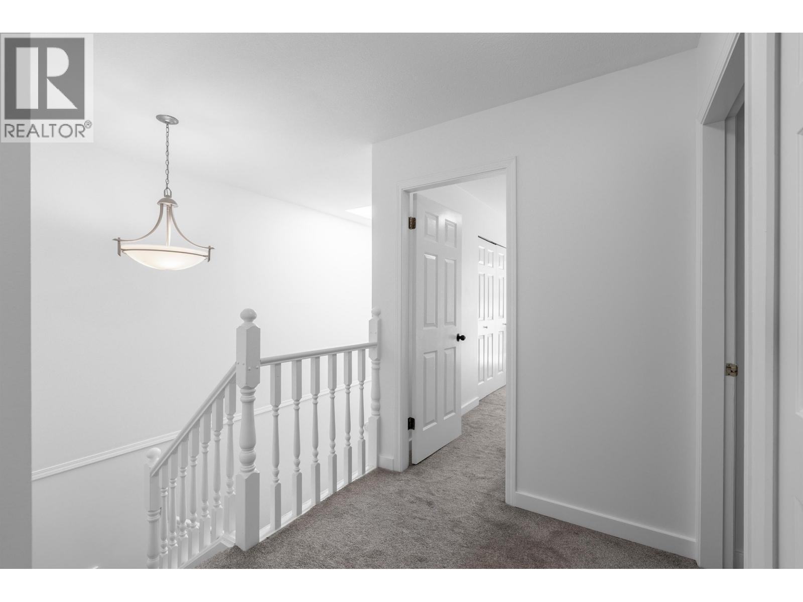 12 1872 HARBOUR STREET, Port Coquitlam