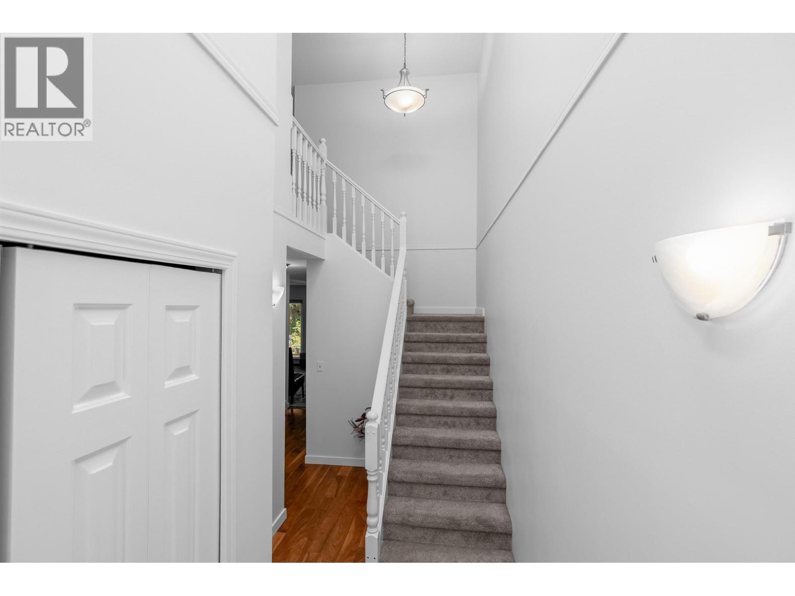12 1872 HARBOUR STREET, Port Coquitlam