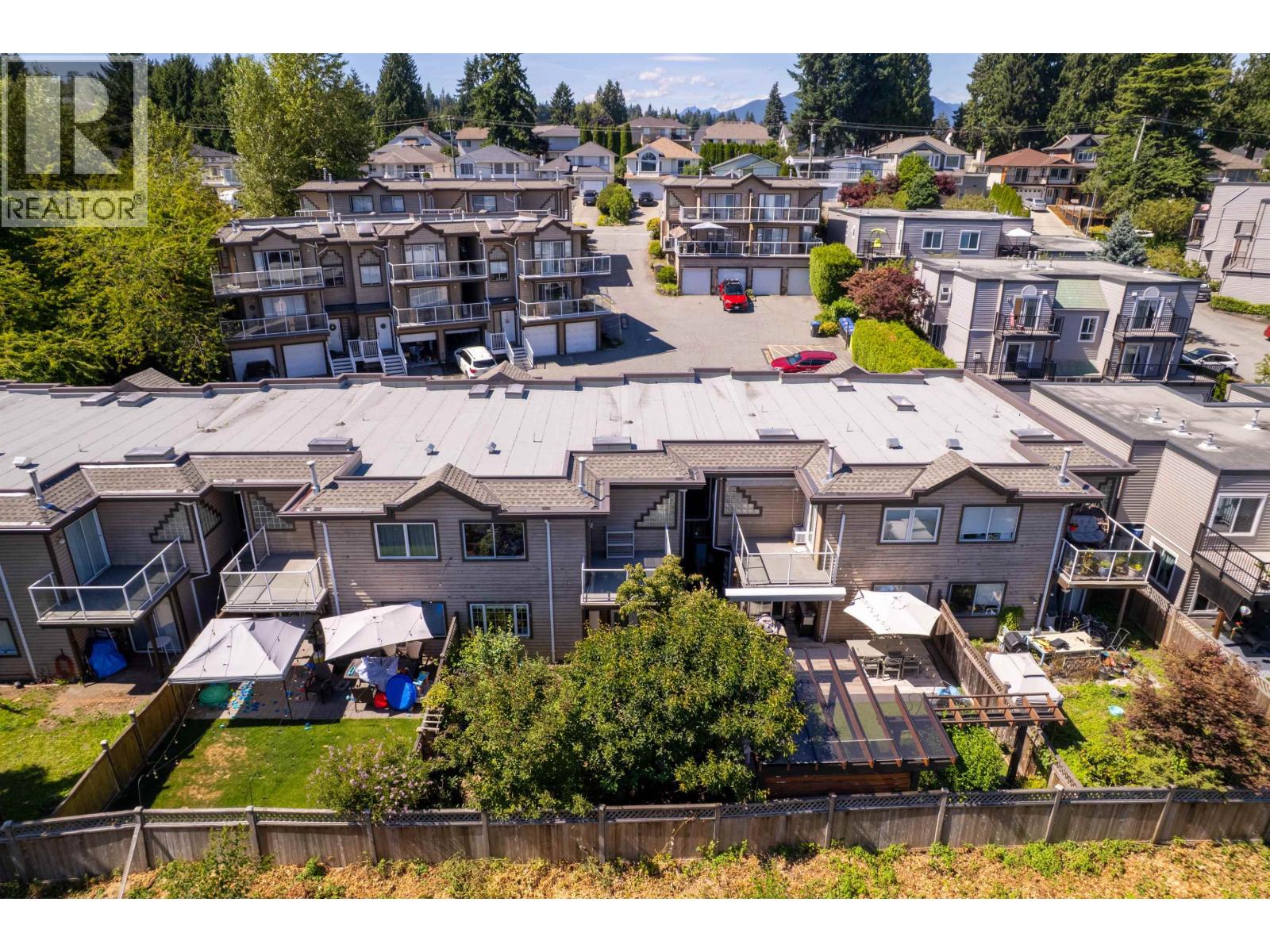 12 1872 HARBOUR STREET, Port Coquitlam