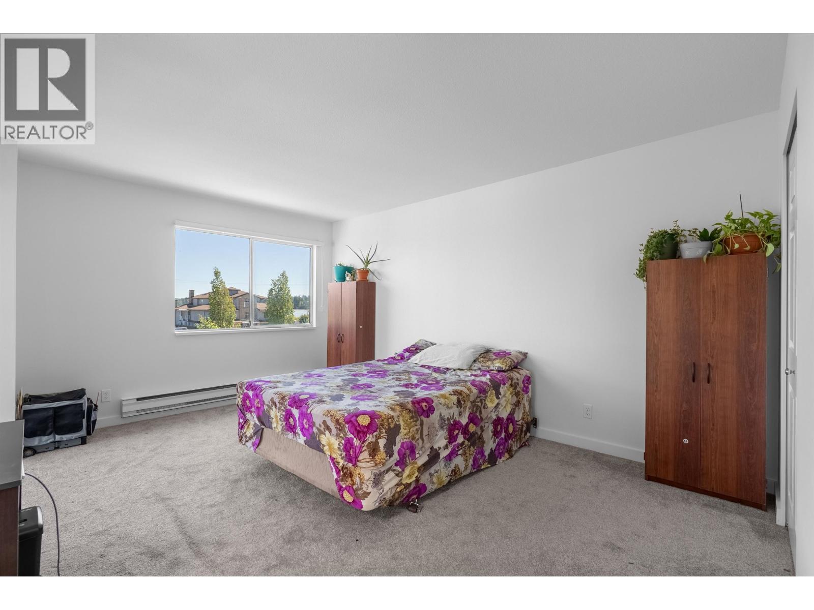 12 1872 HARBOUR STREET, Port Coquitlam