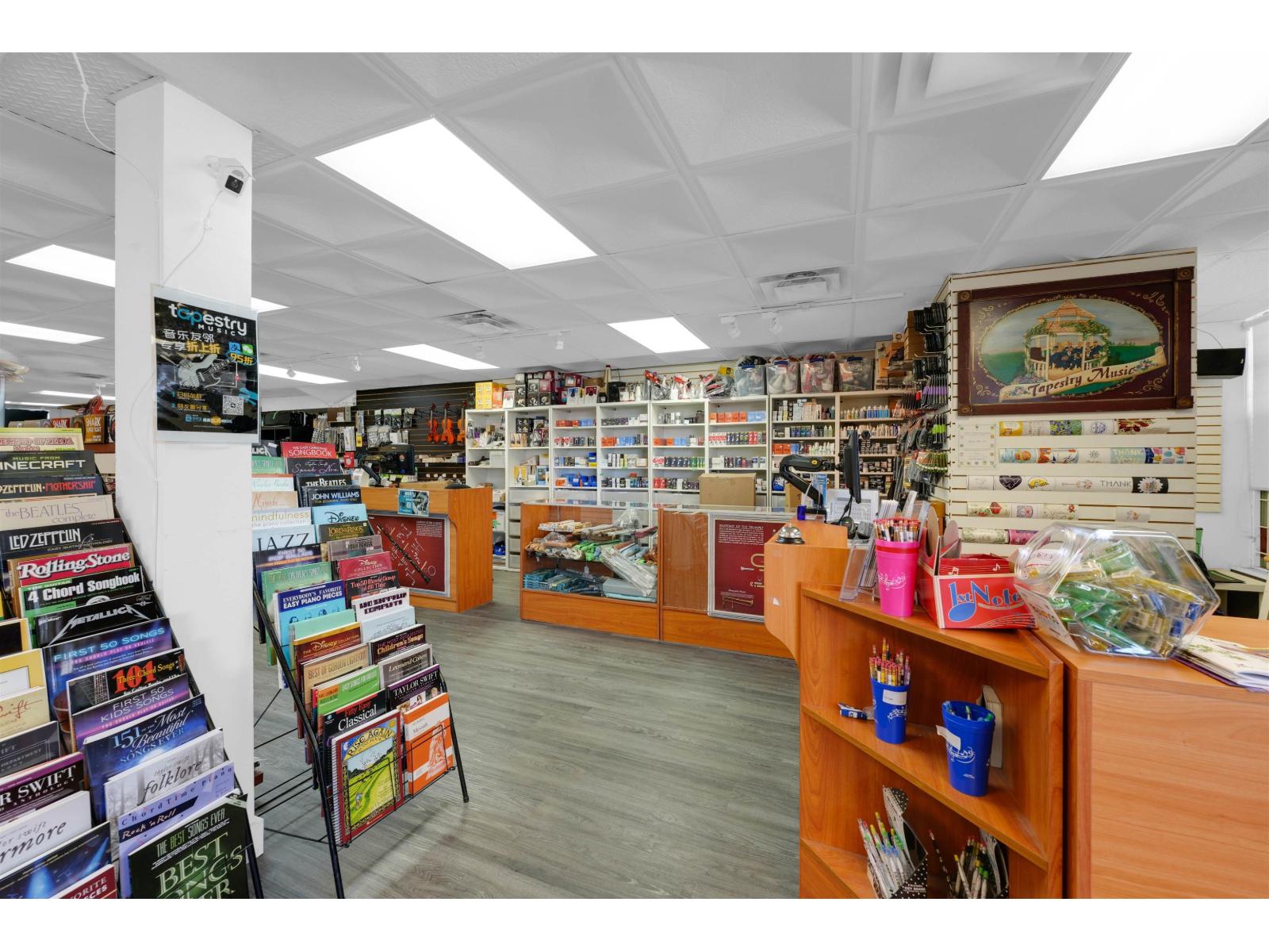1333 JOHNSTON ROAD, White Rock