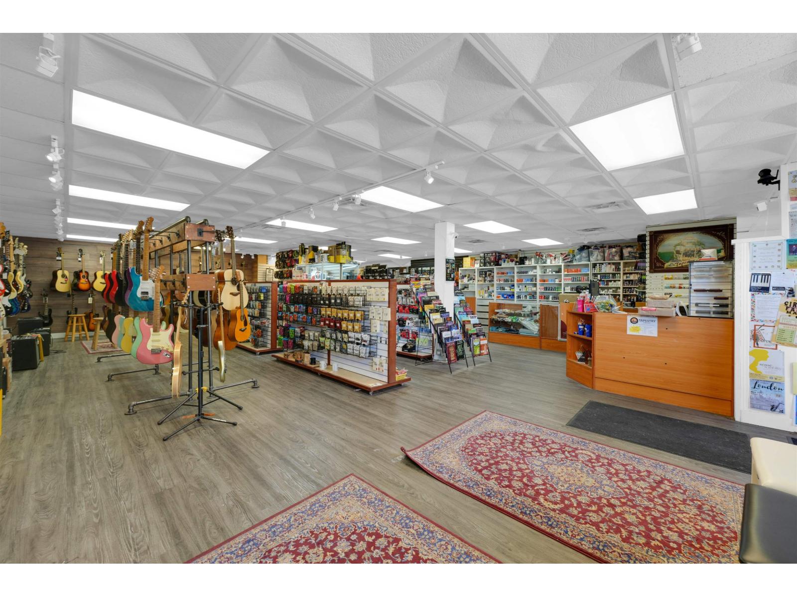 1333 JOHNSTON ROAD, White Rock