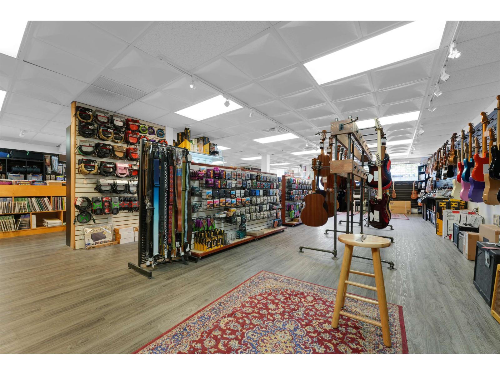 1333 JOHNSTON ROAD, White Rock