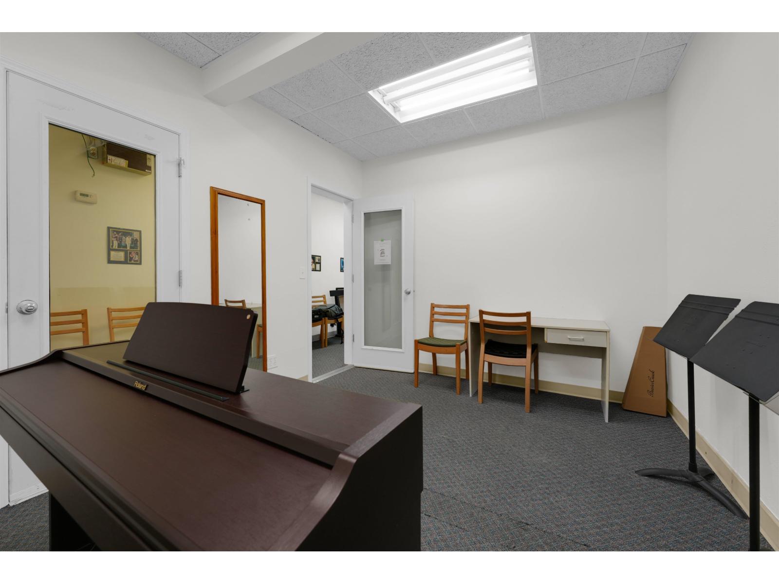 1333 JOHNSTON ROAD, White Rock