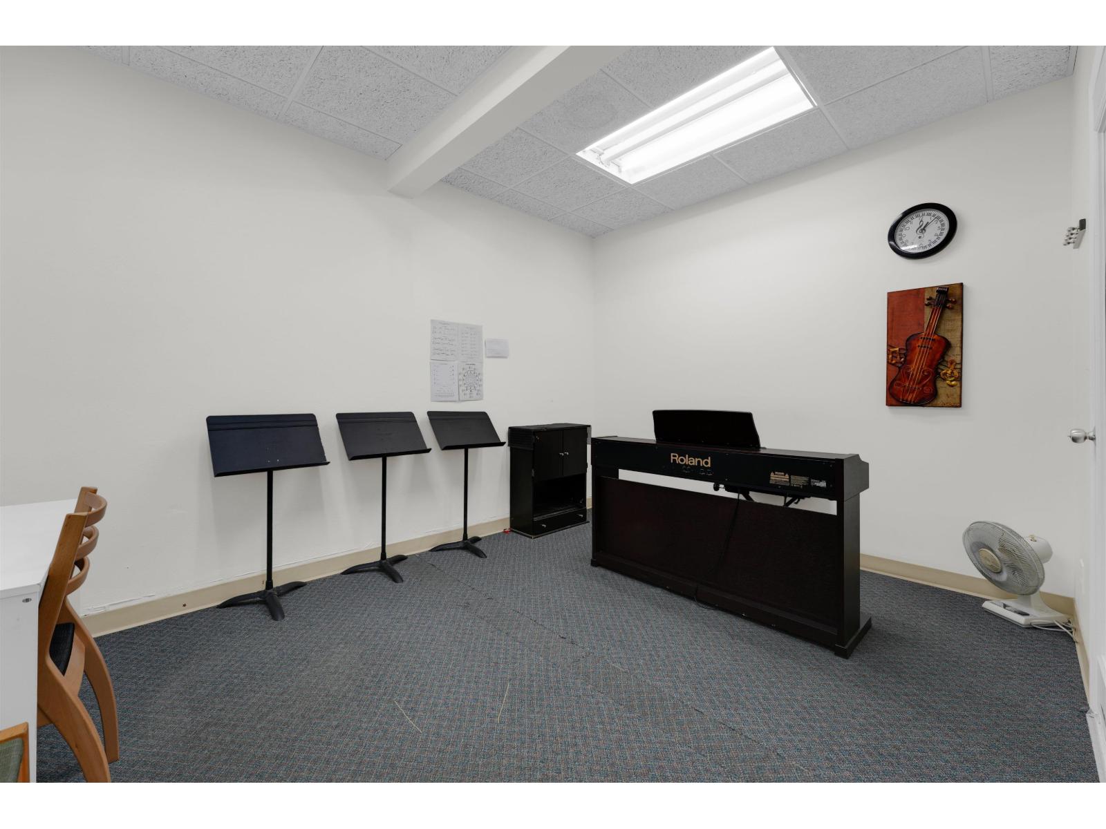 1333 JOHNSTON ROAD, White Rock