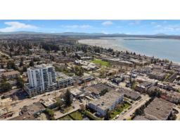 1333 Johnston Road, White Rock, BC V4B3Z3 Photo 35