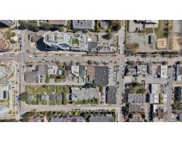 1333 Johnston Road, White Rock, BC V4B3Z3 Photo 37