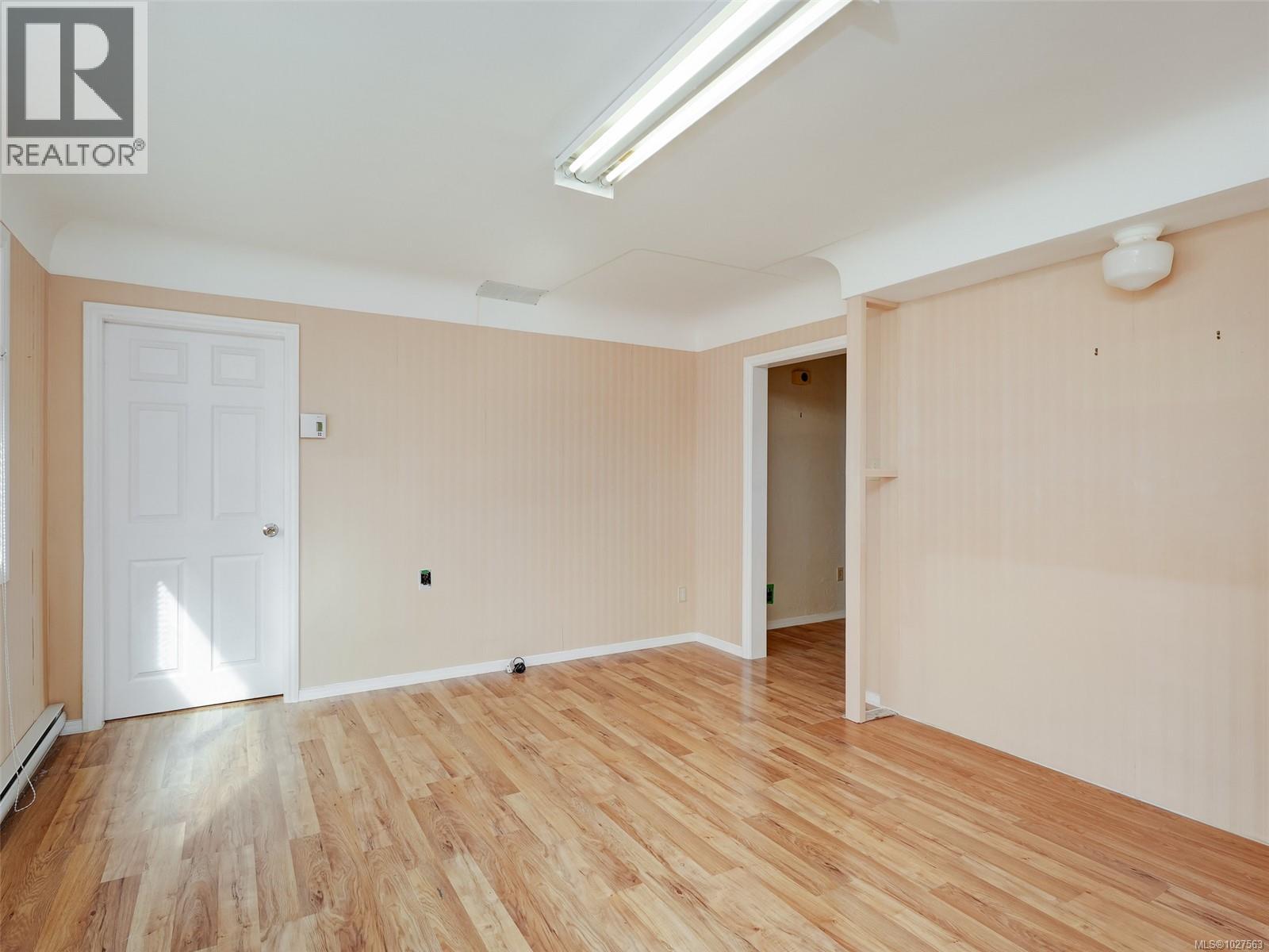 3551 DONCASTER DR - 7