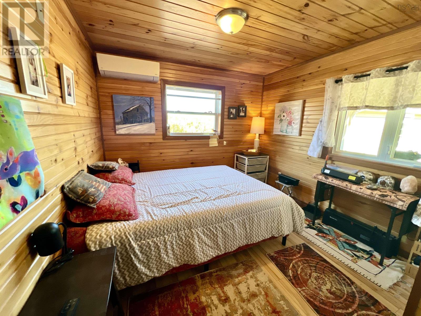 Property 37 of 43 of 7 Lances Lane