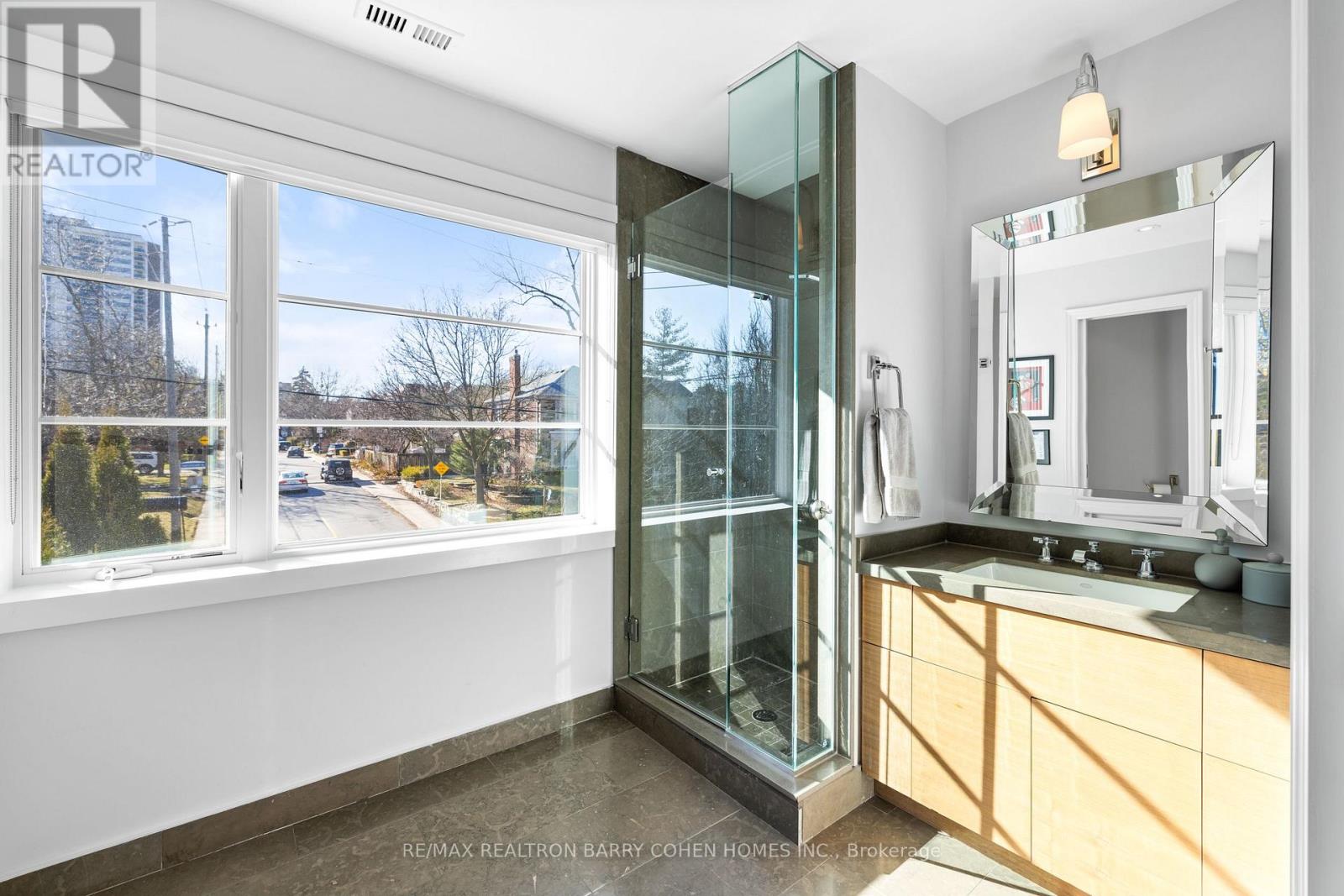215 LONSMOUNT DRIVE - 28