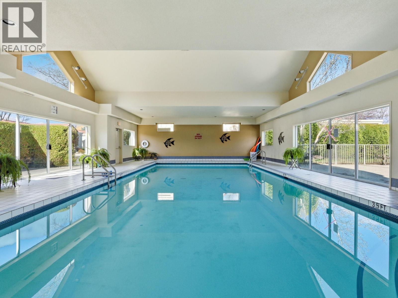 #116 650 Lexington Drive Unit# 116 - 31