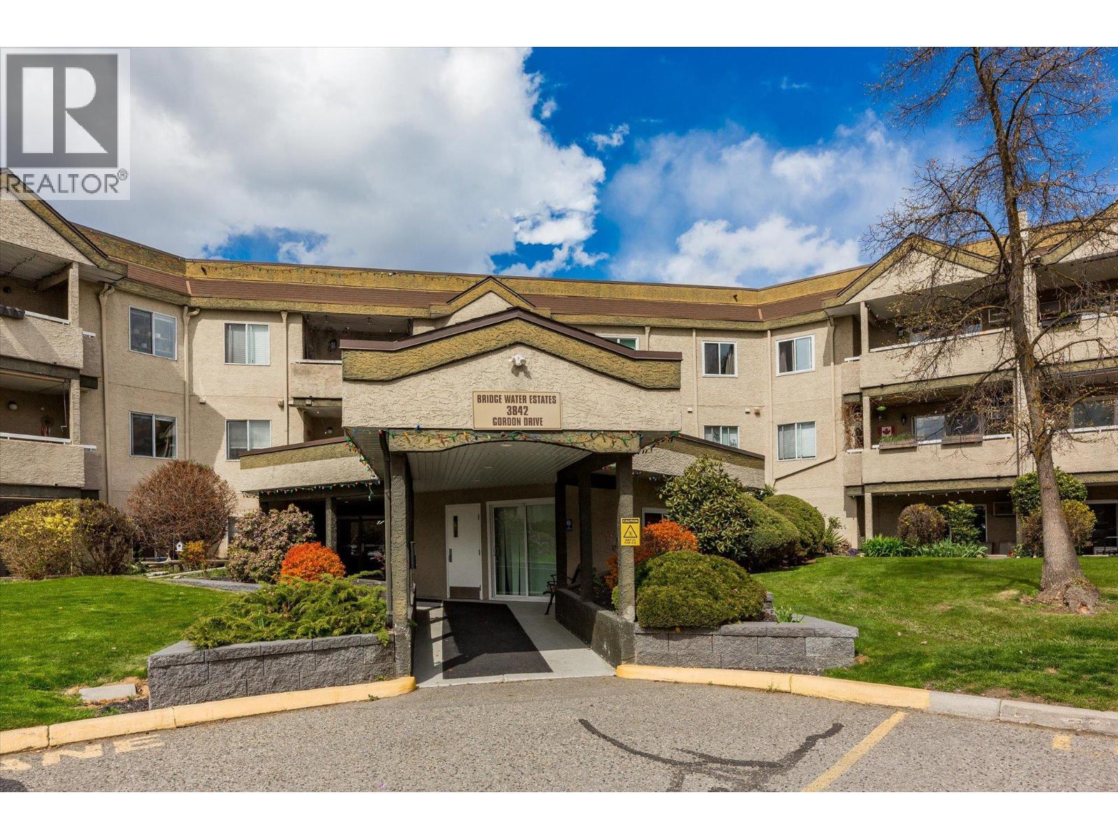 #112 3842 Gordon Drive - Image 2