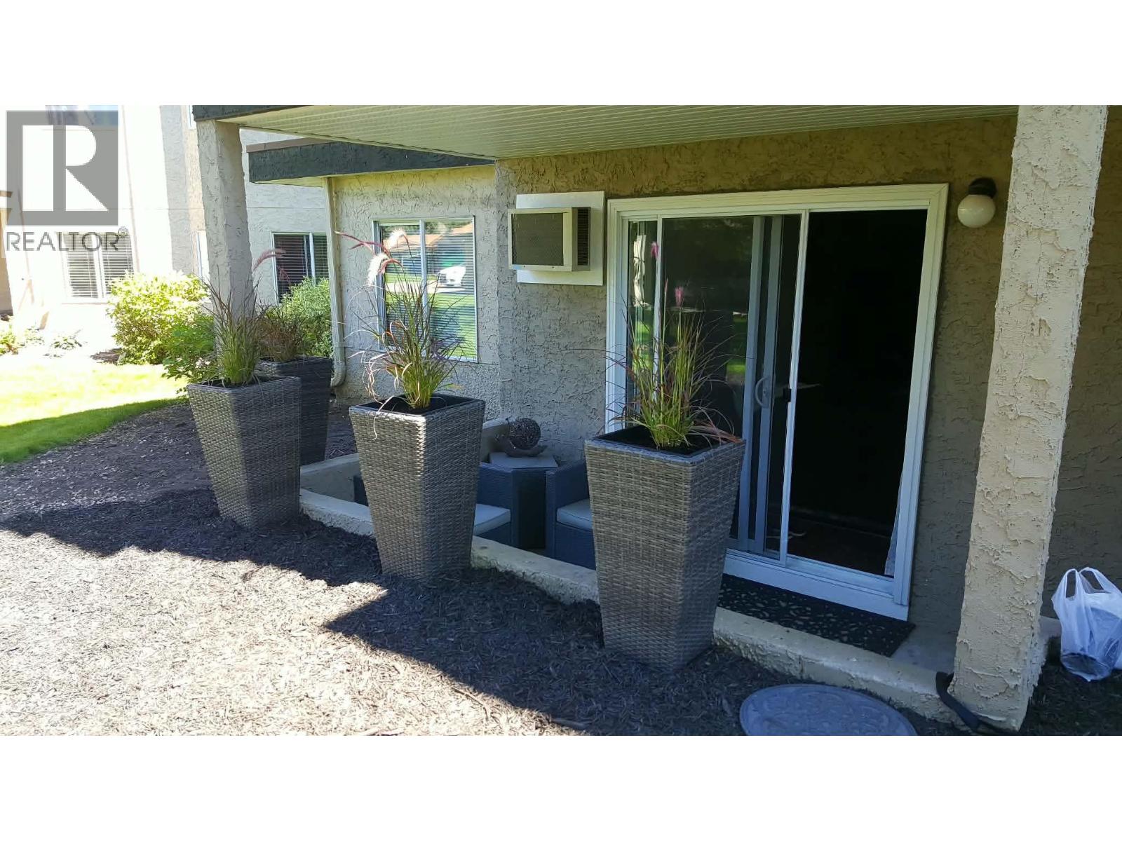 #112 3842 Gordon Drive - 23