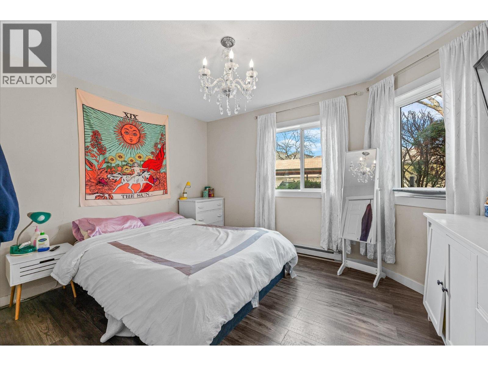 #112 3842 Gordon Drive - 13