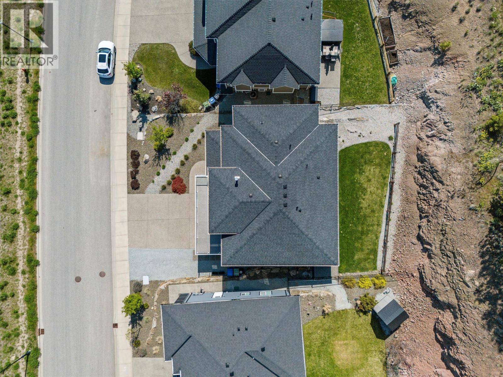  2600 Paramount Drive, West Kelowna