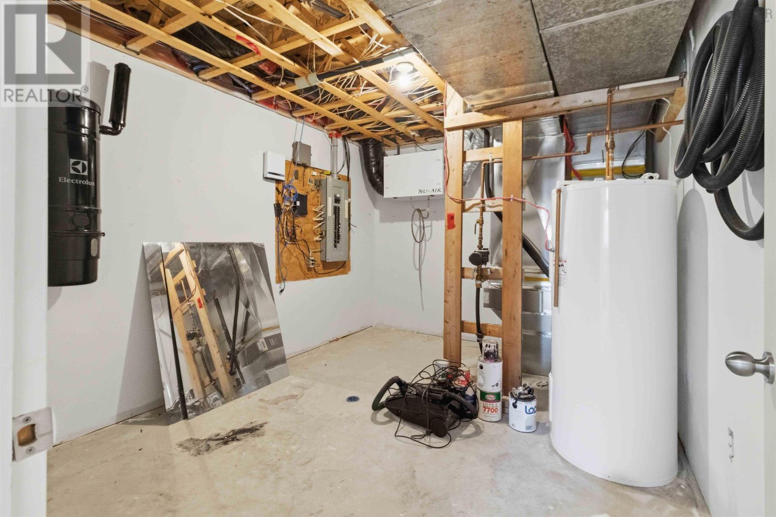 Property 27 of 29 of 4 Carriage Lane