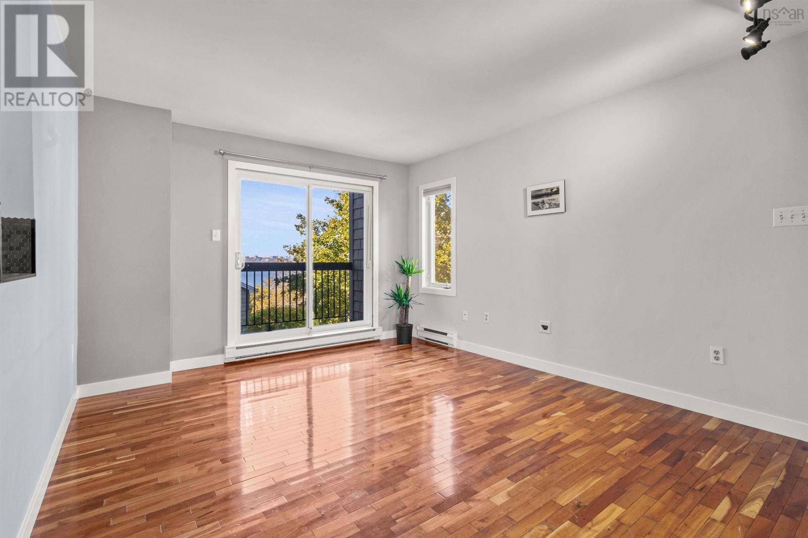 Property 2 of 48 of 5899 Gainsborough Place