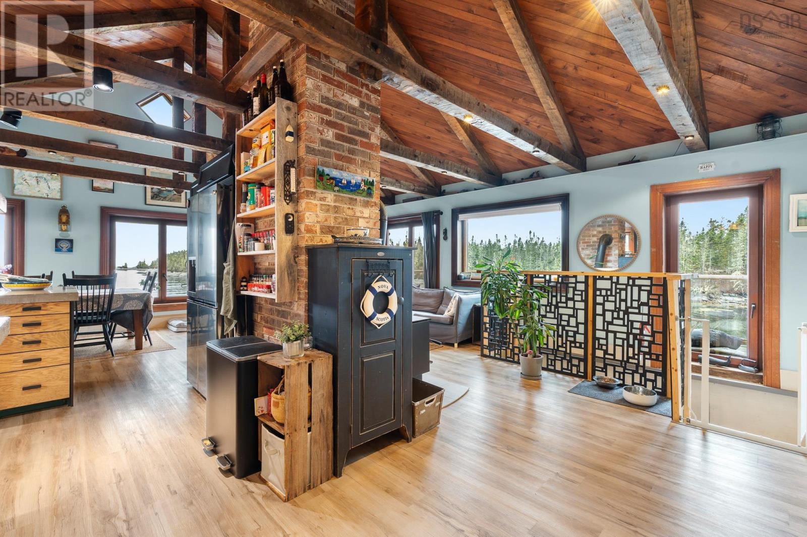 Property 9 of 49 of 3087 Highway 329