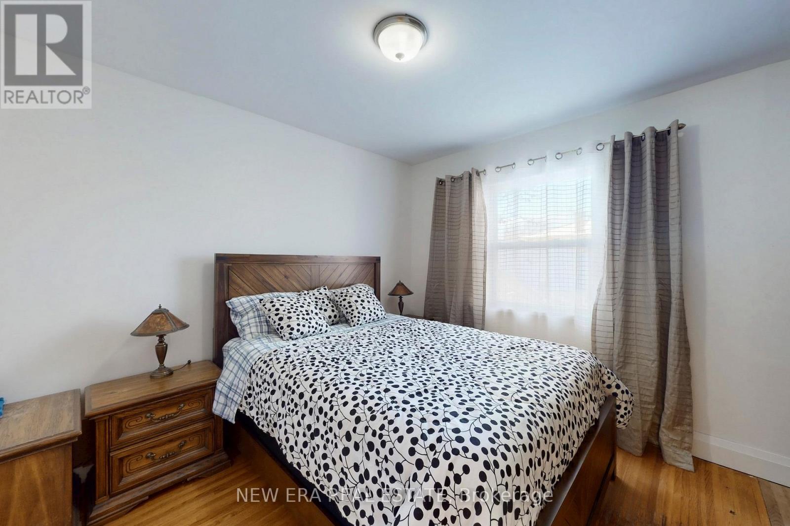 80 RENFIELD STREET - 19