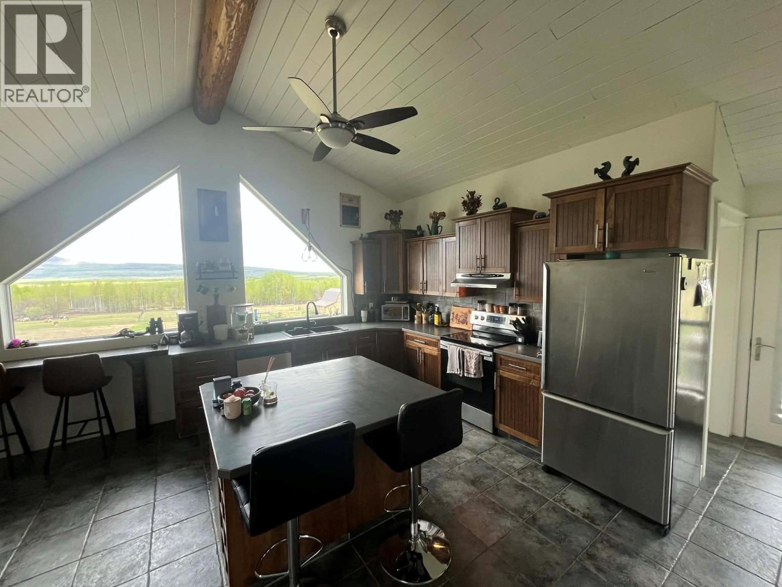 610 Cowie Creek Road, Chetwynd