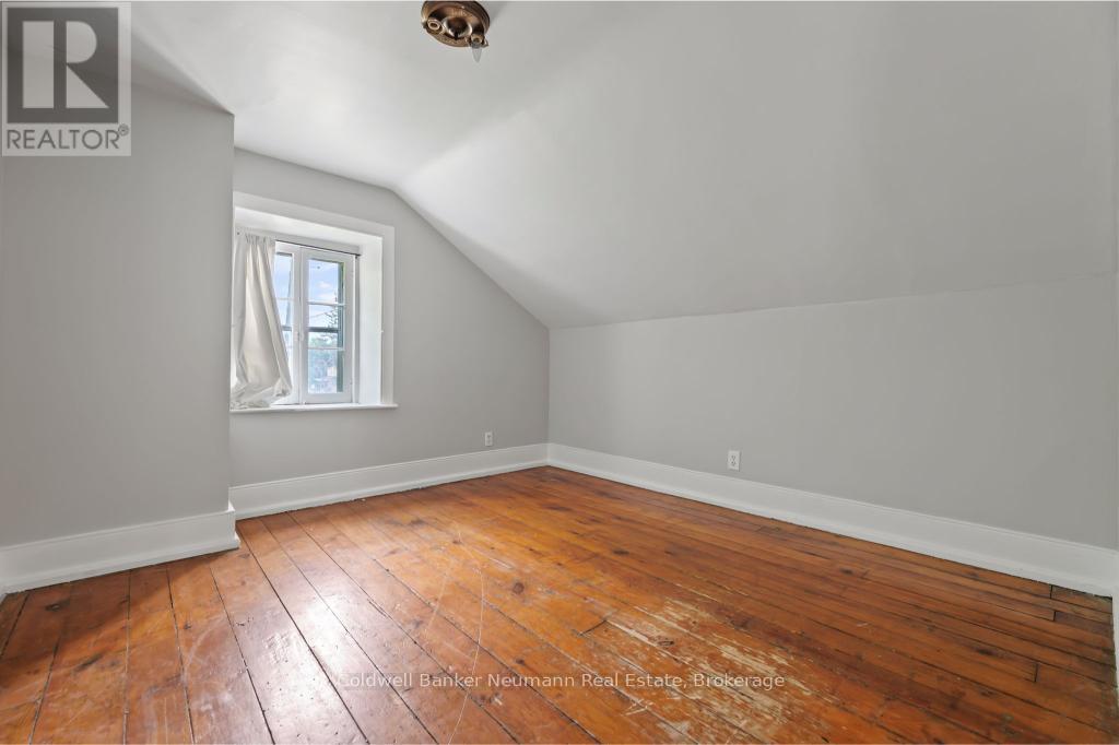 52 BROCK ROAD S — photo 14