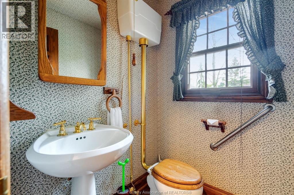 850 North Talbot ROAD - 21
