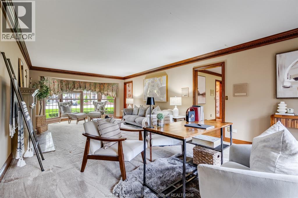 850 North Talbot ROAD - 24
