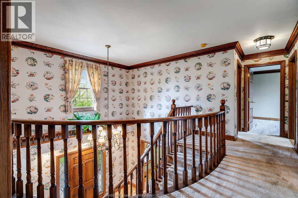 850 North Talbot ROAD - 27