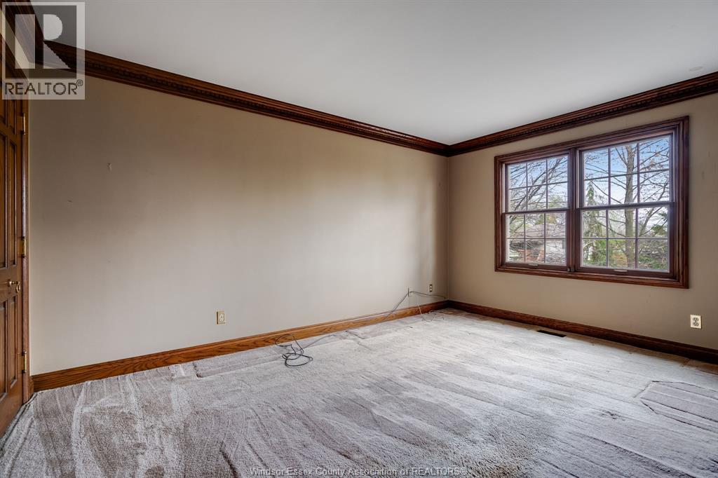 850 North Talbot ROAD - 34