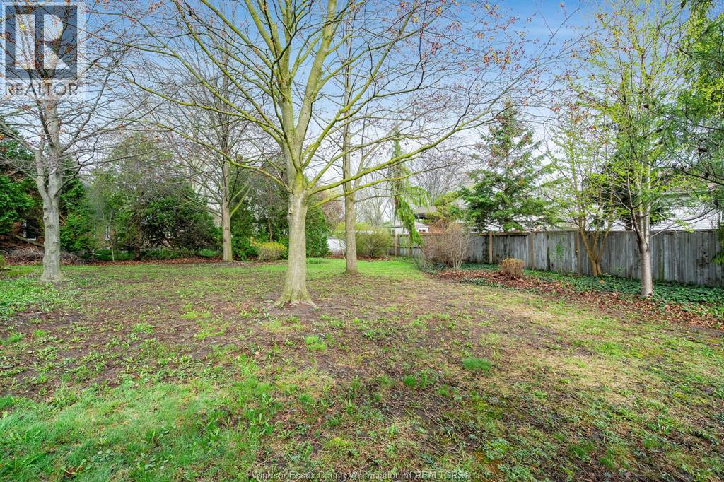 850 North Talbot ROAD - 44