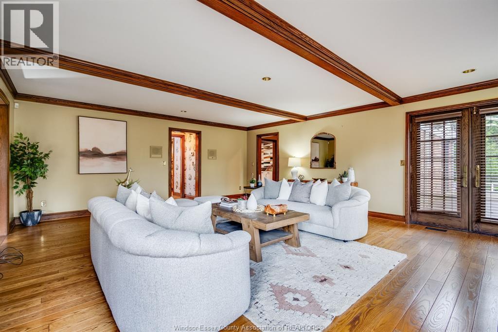 850 North Talbot ROAD - 7