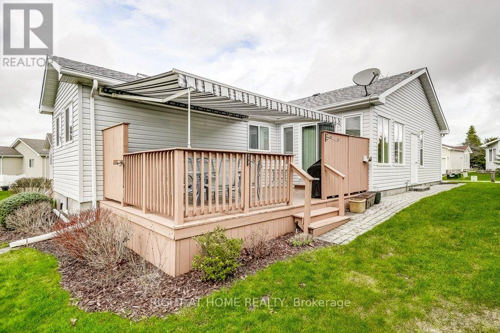 126 GLENARIFF DRIVE - 34