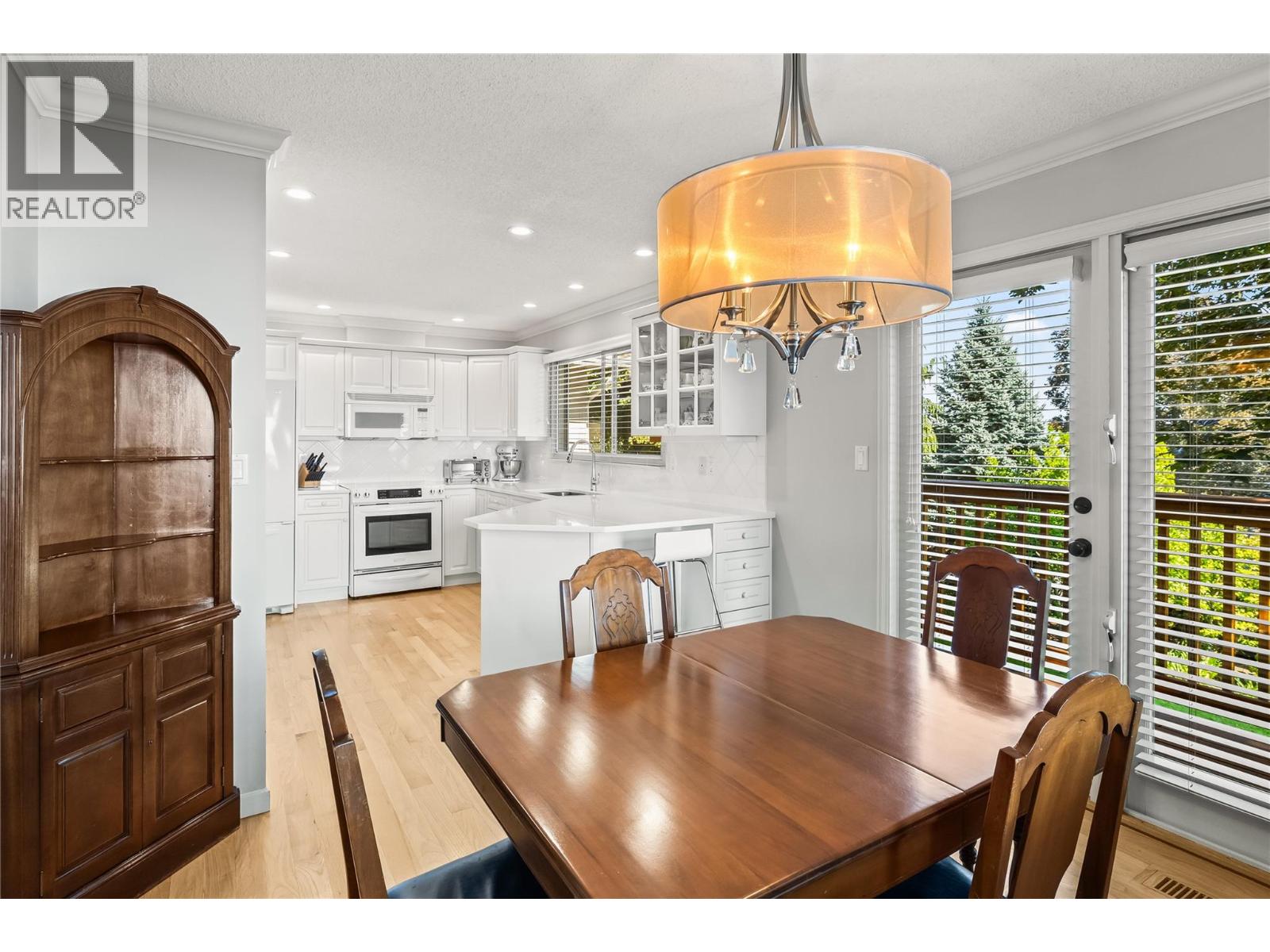  2919 Collens Hill Road, Kelowna