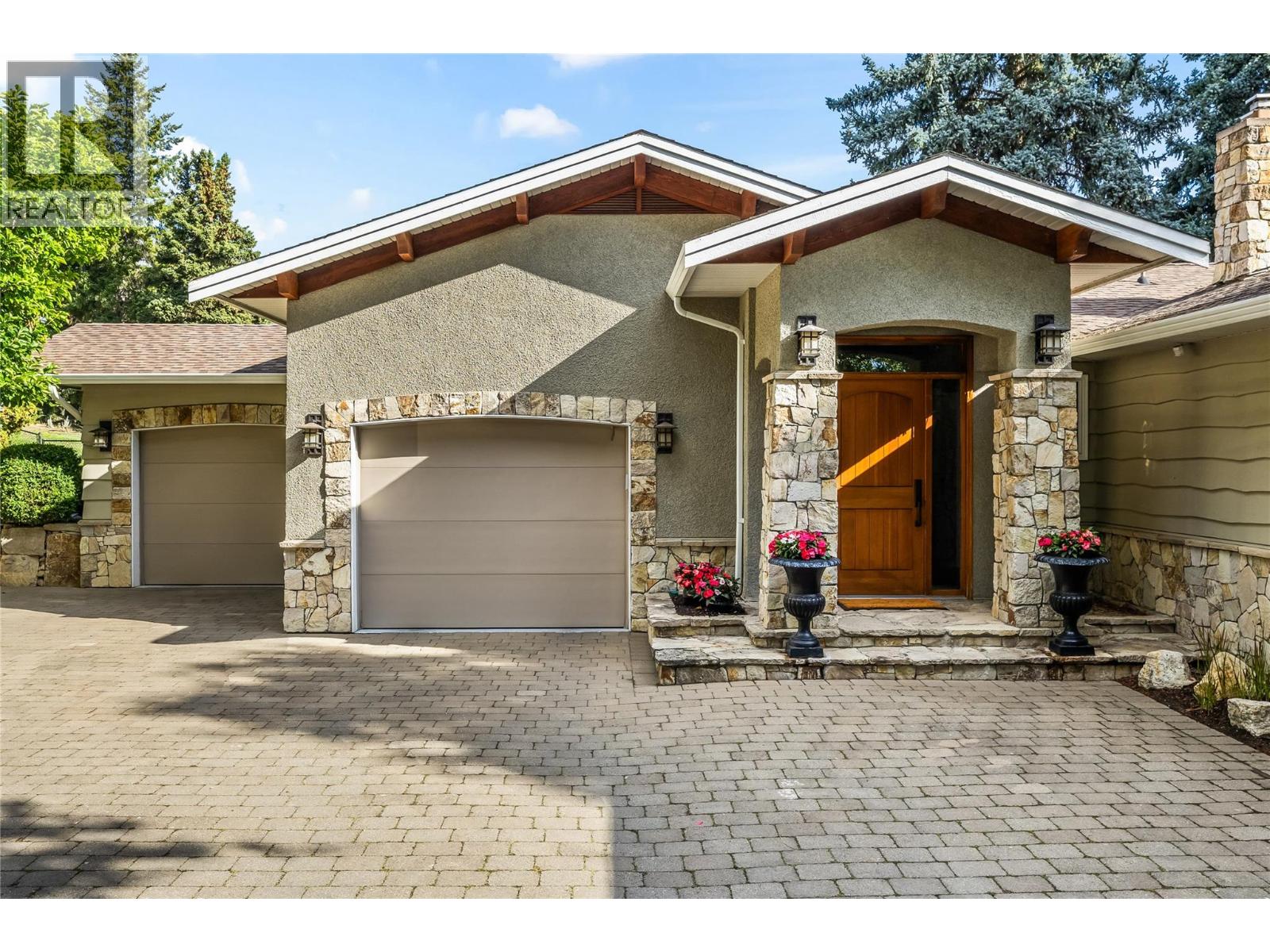  2919 Collens Hill Road, Kelowna