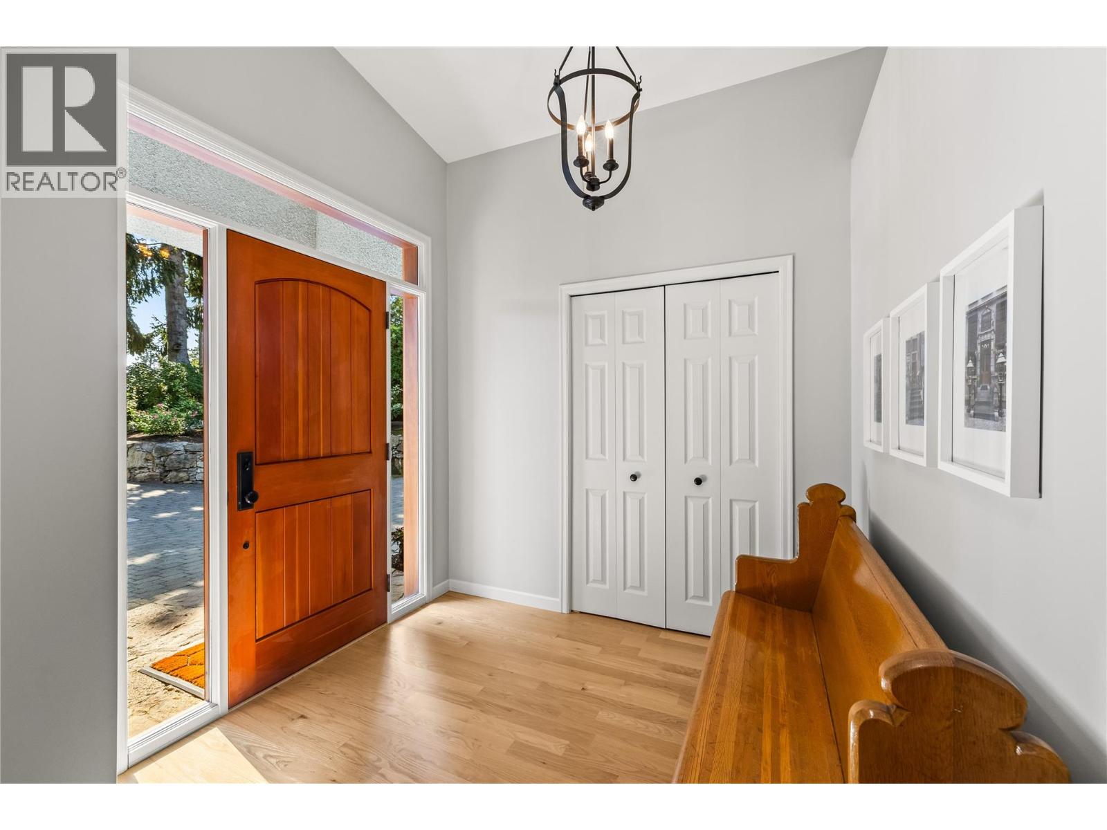  2919 Collens Hill Road, Kelowna