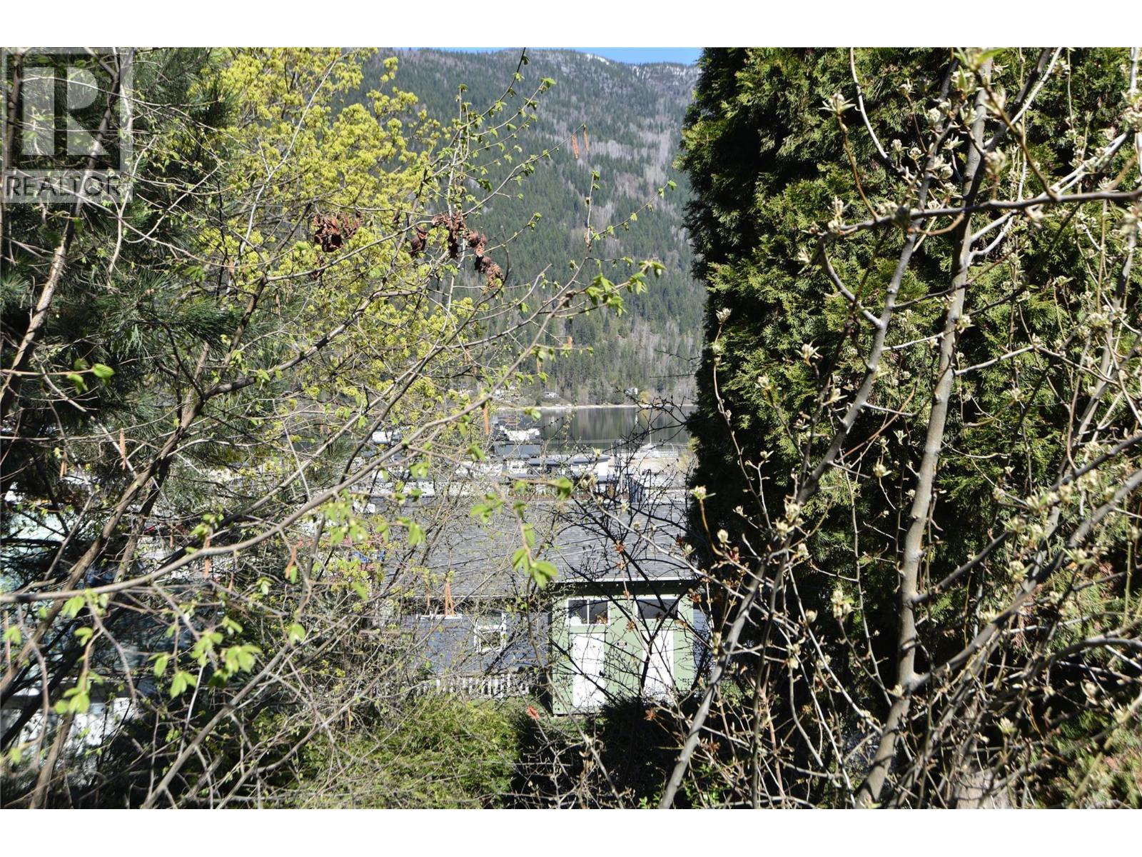 909 Edgewood Avenue - 12