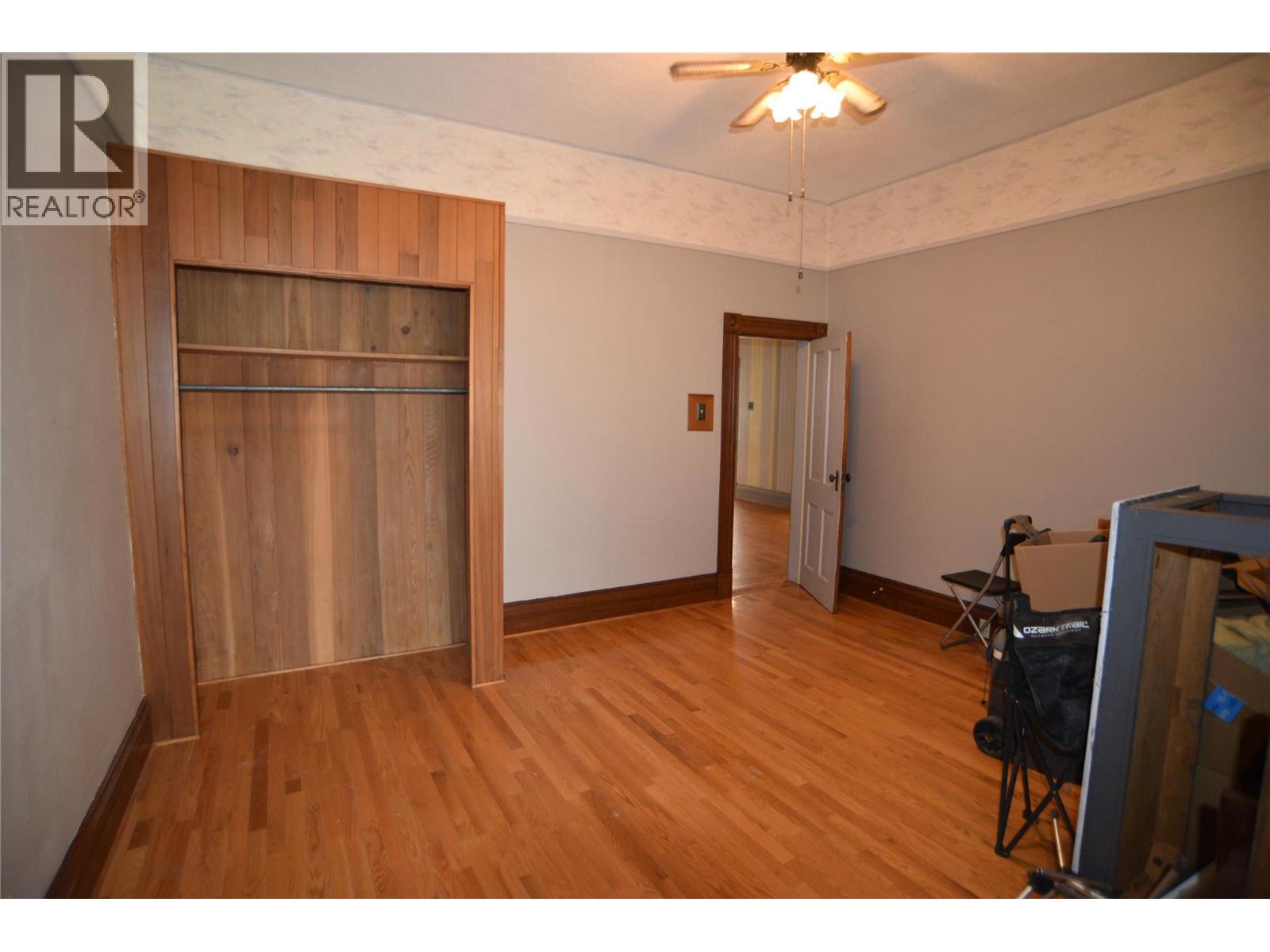 909 Edgewood Avenue - 26