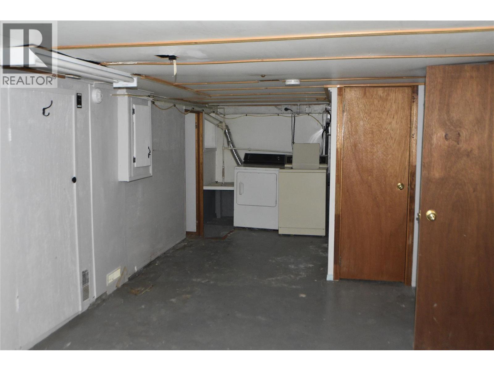 909 Edgewood Avenue - 35