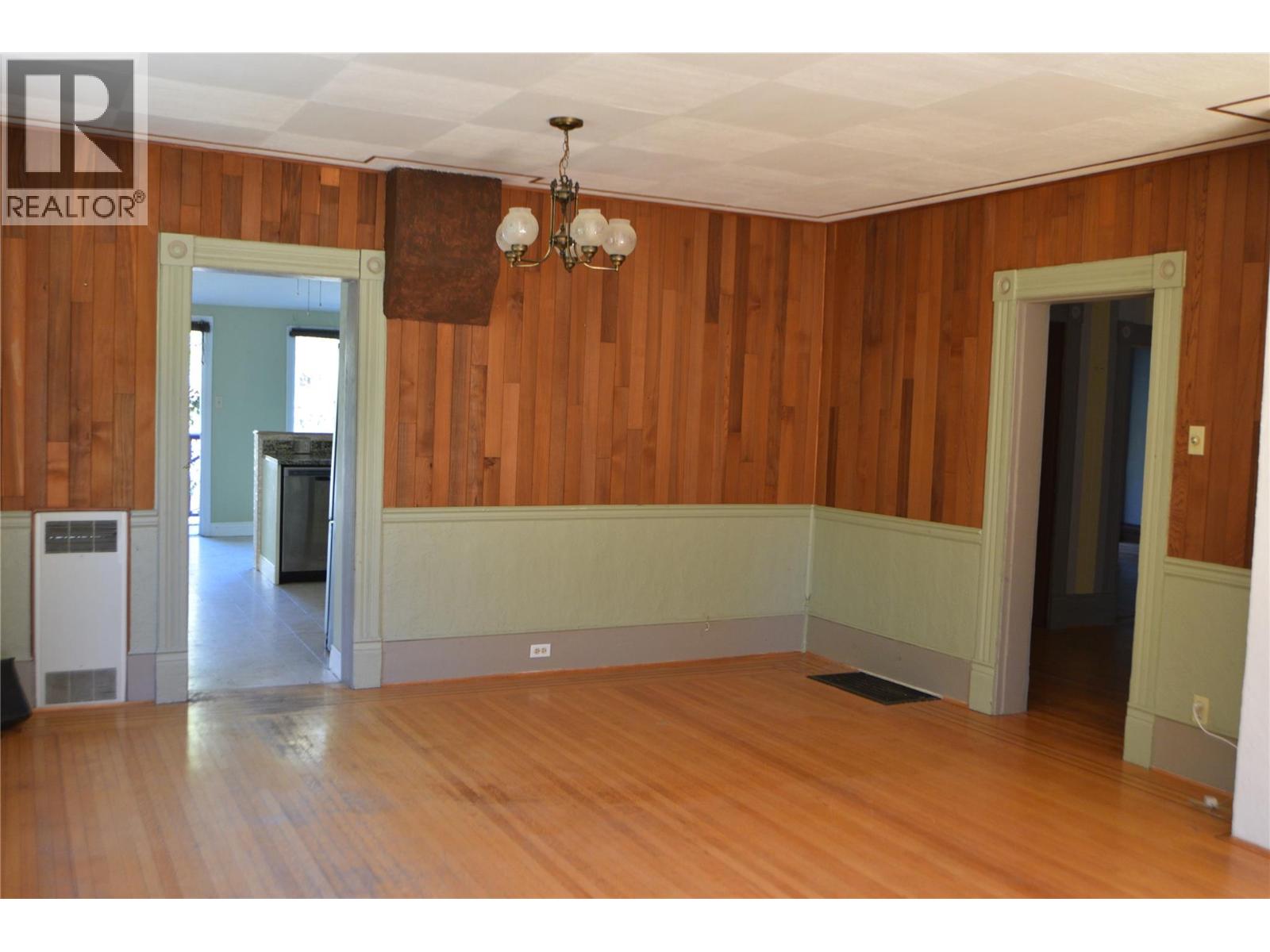 909 Edgewood Avenue - 39