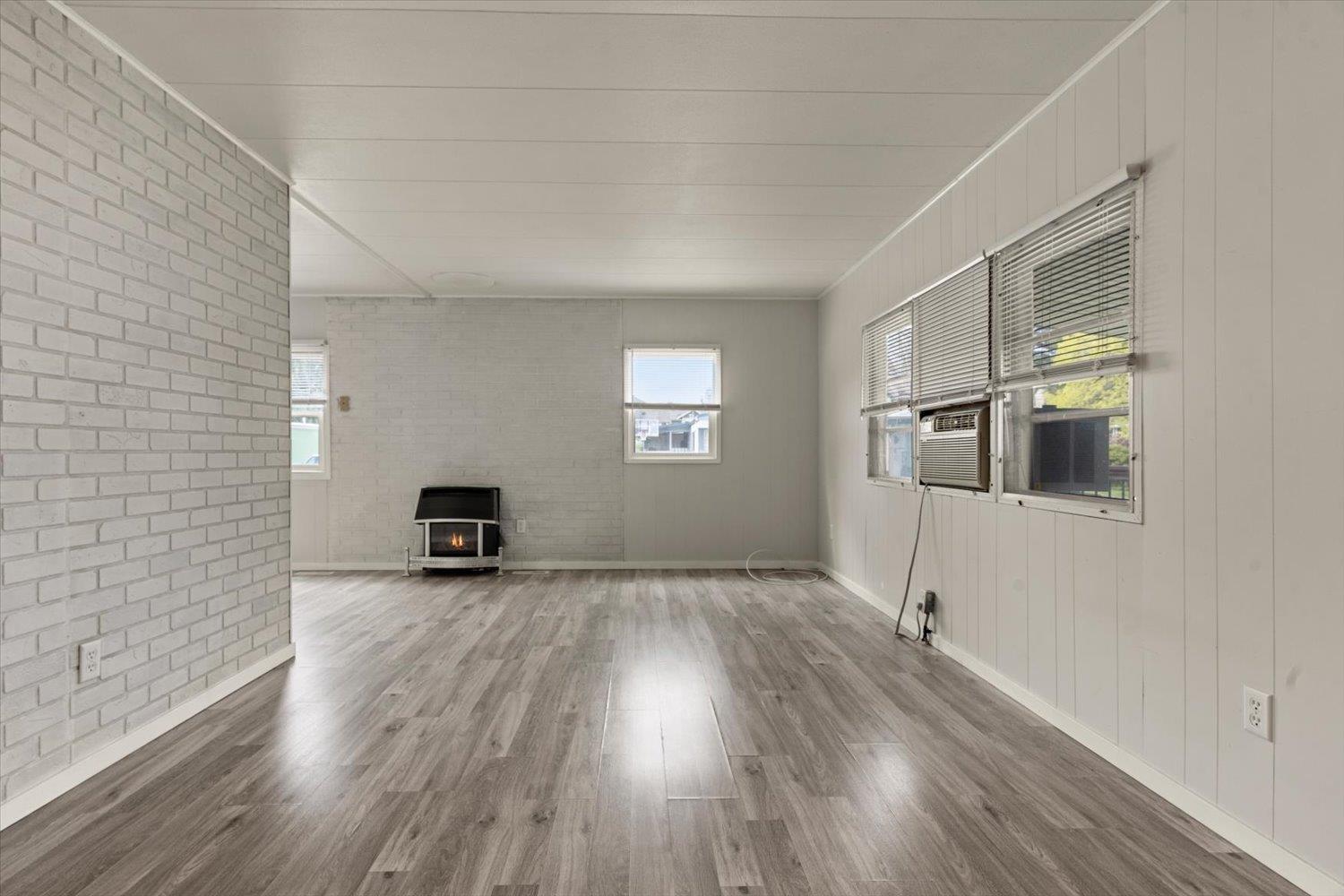 73 45640 WATSON ROAD, Garrison Crossing, Chilliwack