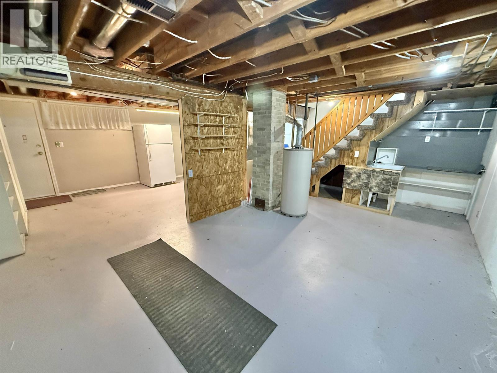 1001 JOHNSTON AVENUE - 32