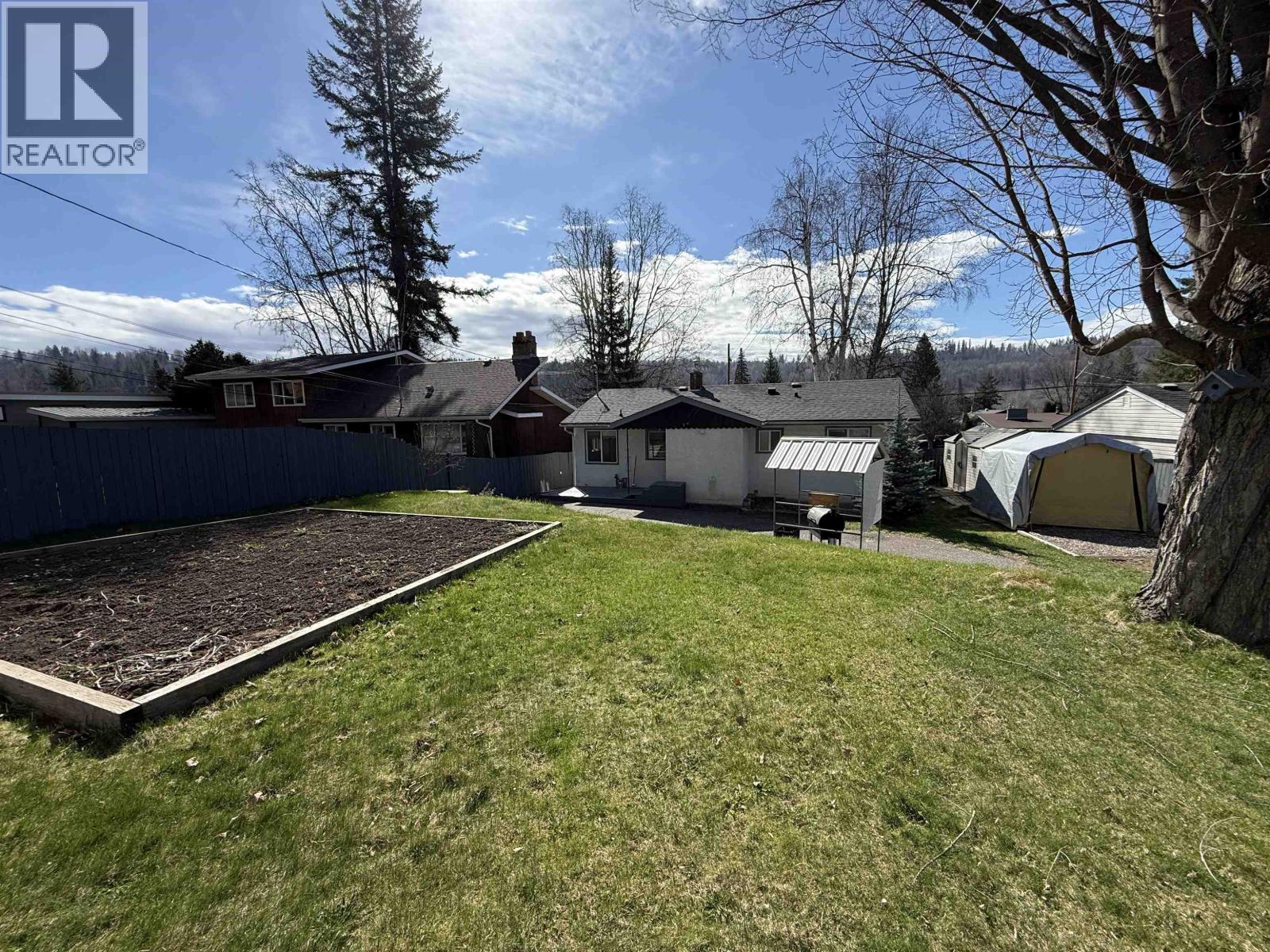 1001 JOHNSTON AVENUE - 39