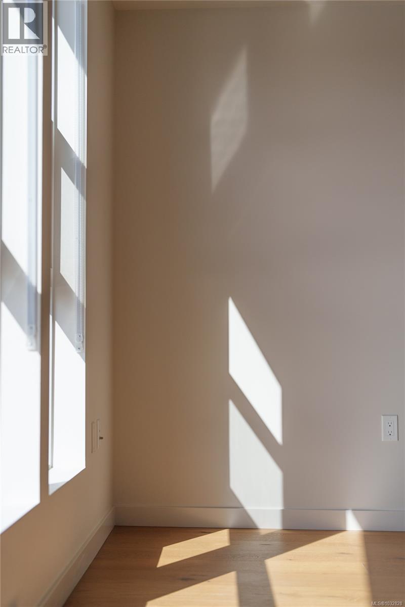 205 629 Speed Avenue, Victoria