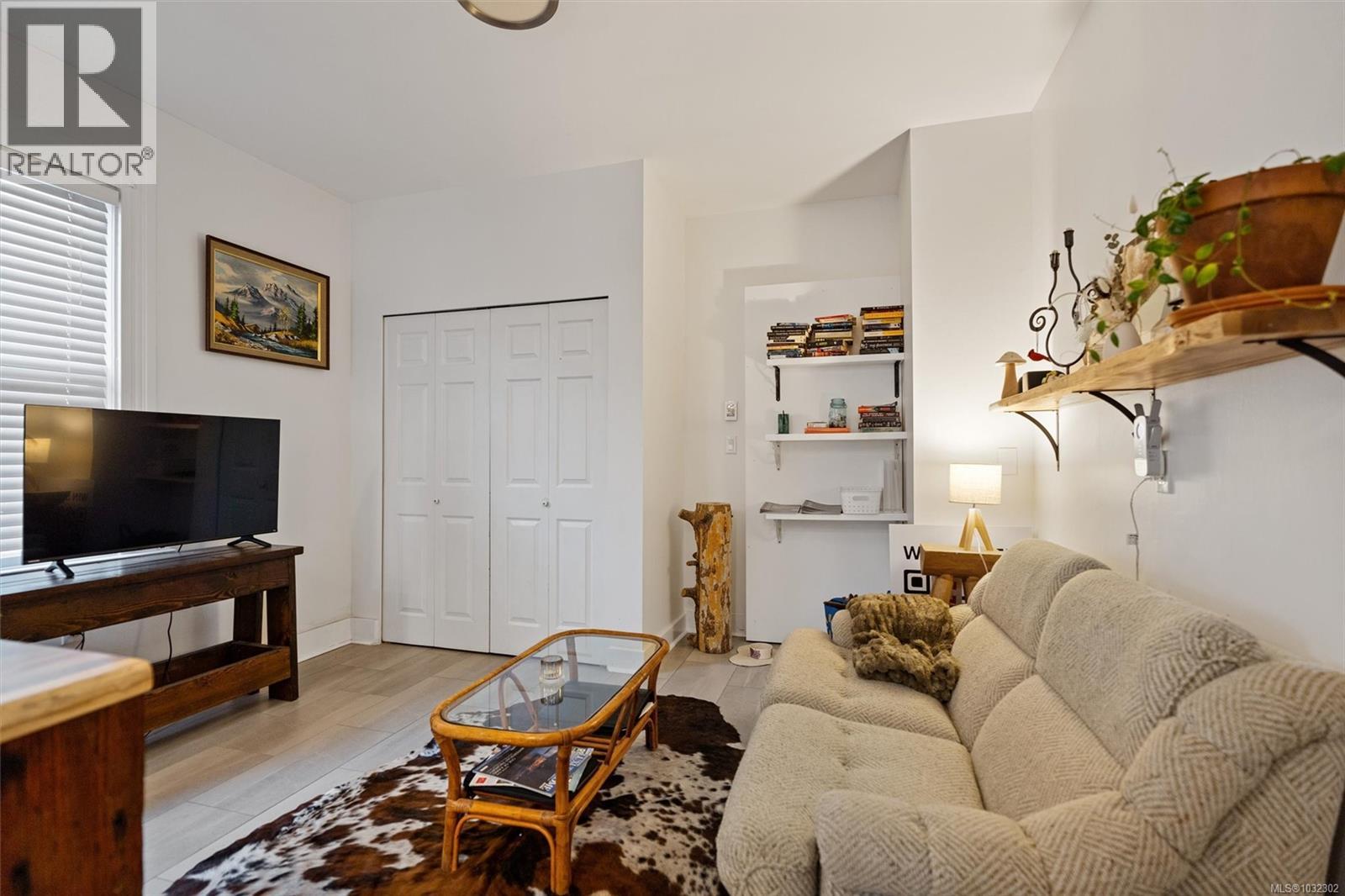 320 Moss St - 30